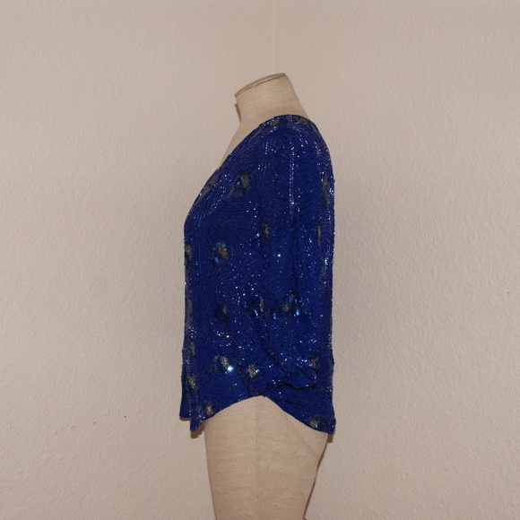 Vintage PEACOCK FEATHER Beaded Blue Silk Top S/M - Picture 2 of 5